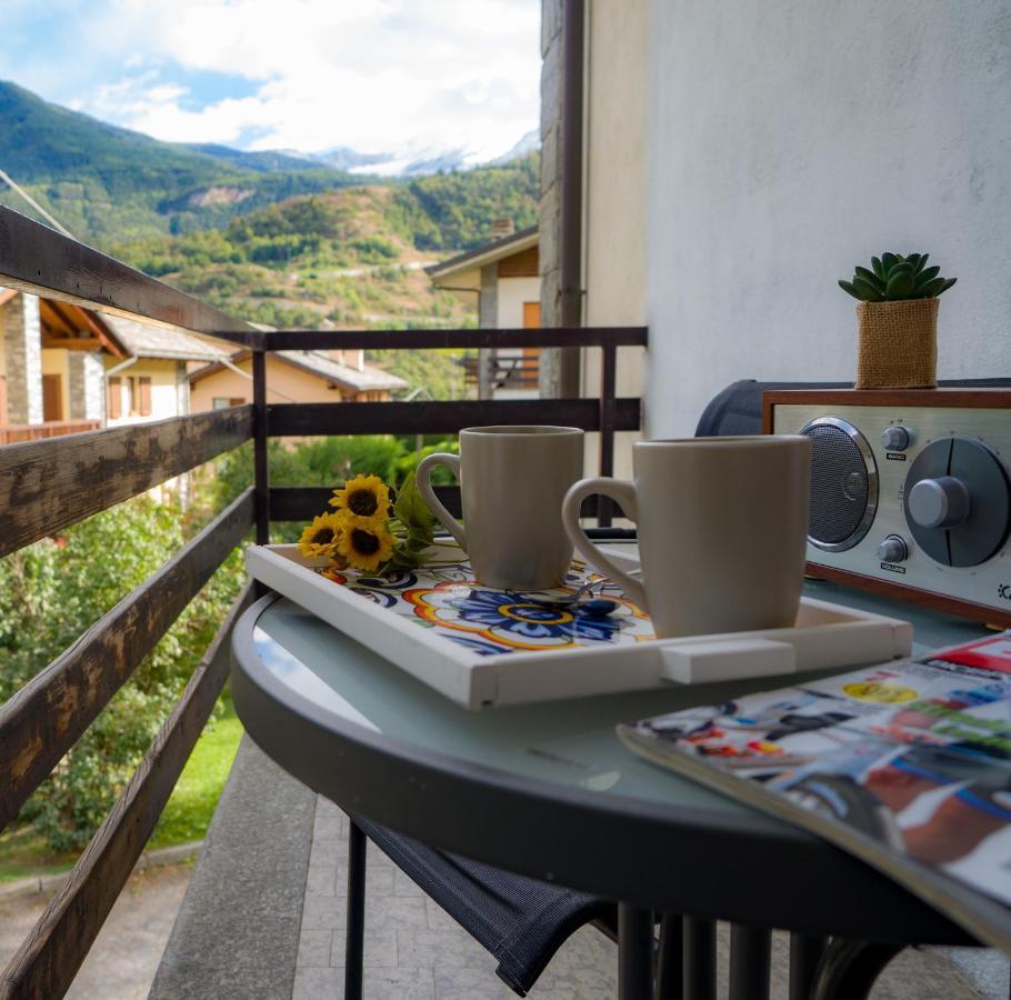 Appartamento Ai Piedi Del Gran Paradiso Saint-Pierre Exteriér fotografie